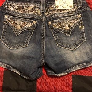 Miss me shorts